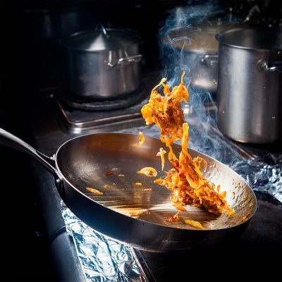 Cómo usar una sartén de acero inoxidable: domina el arte de la cocina