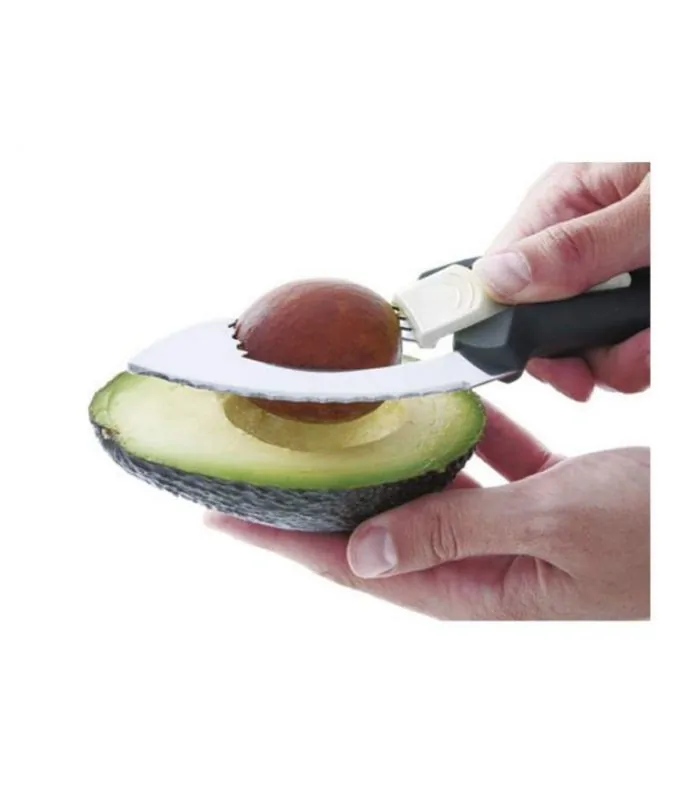 Sacar hueso aguacate